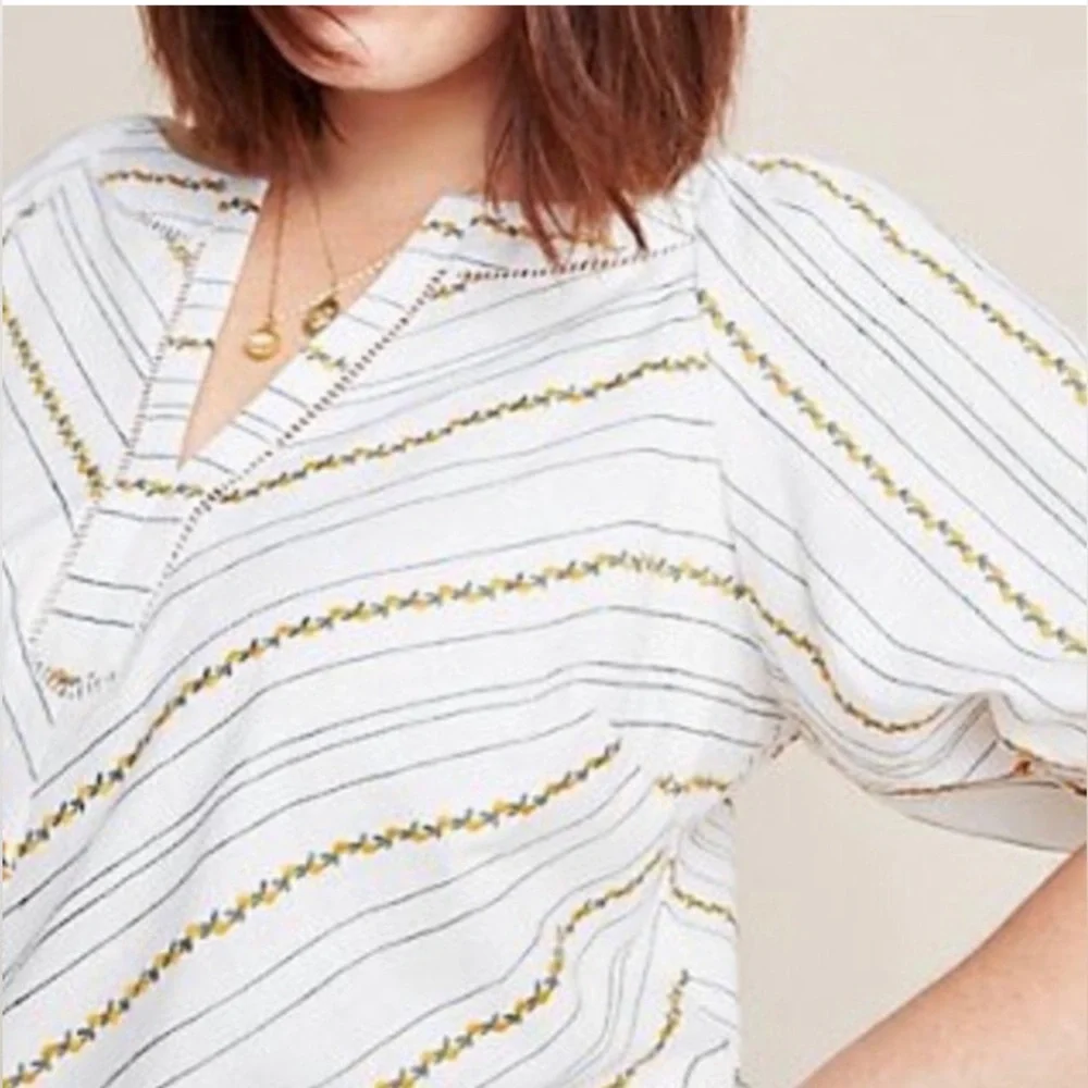 Maeve by Anthropologie Fruit Puff Sleeve top